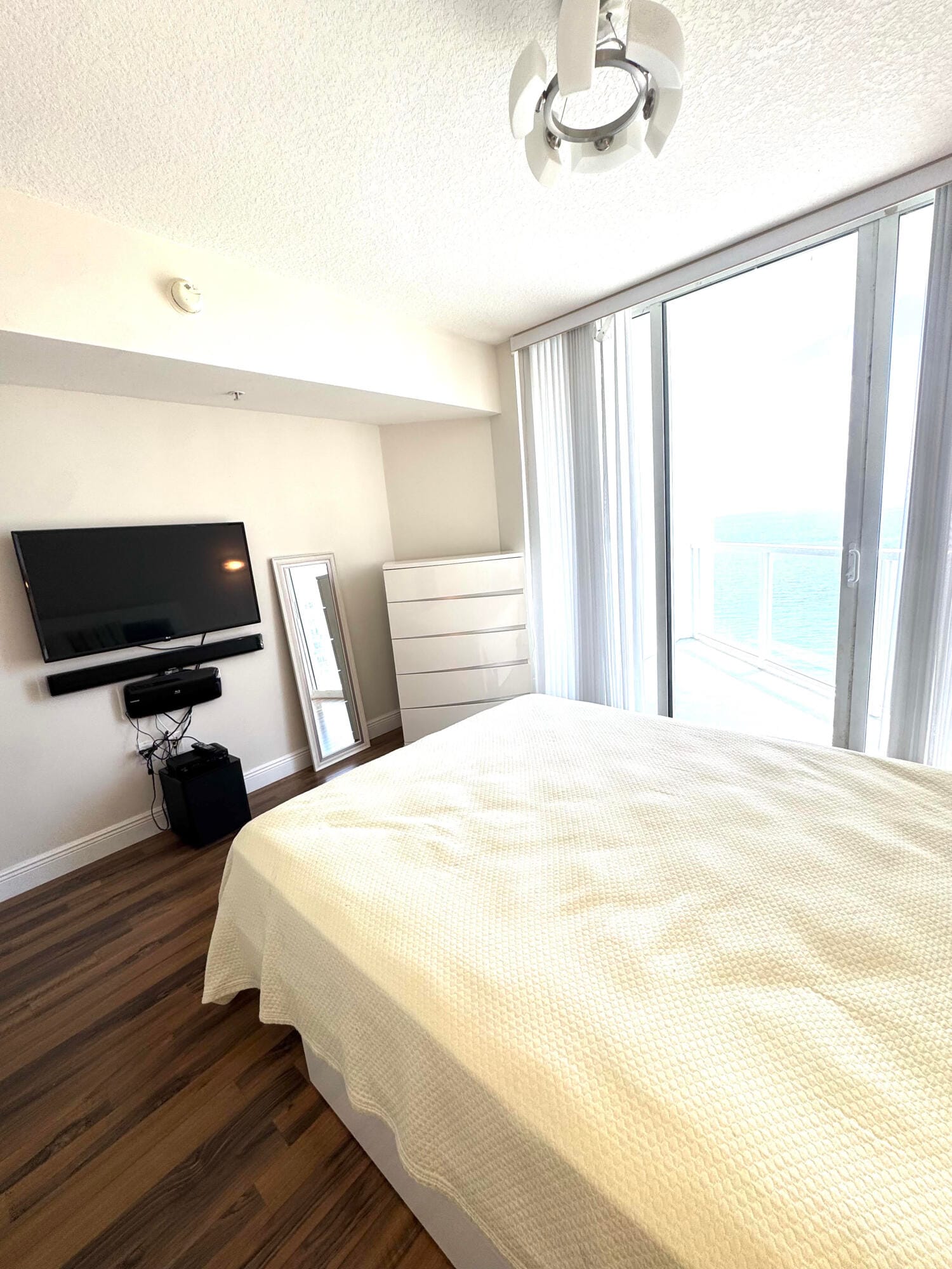 16699 COLLINS Avenue 2410 — photo 12