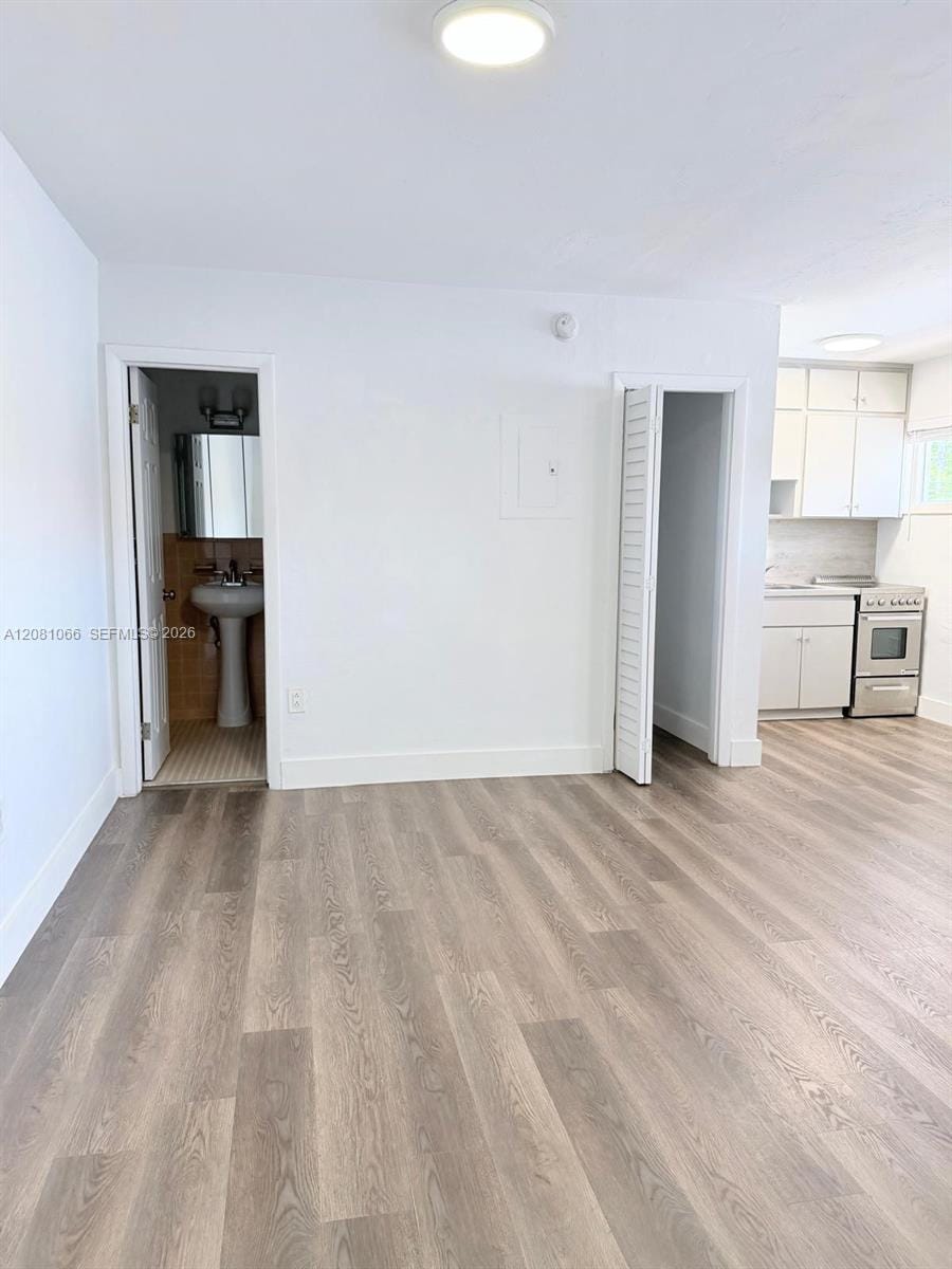 100 Madeira Avenue 7 — photo 4