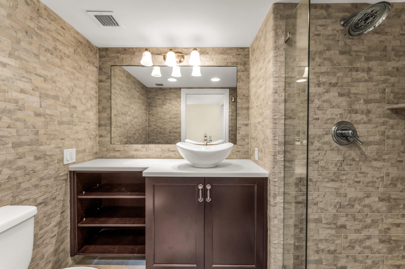 100 SE 5TH Avenue 202 — photo 9