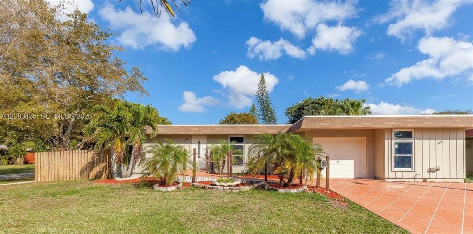 7912 NW 73rd Avenue, Tamarac, FL 33321