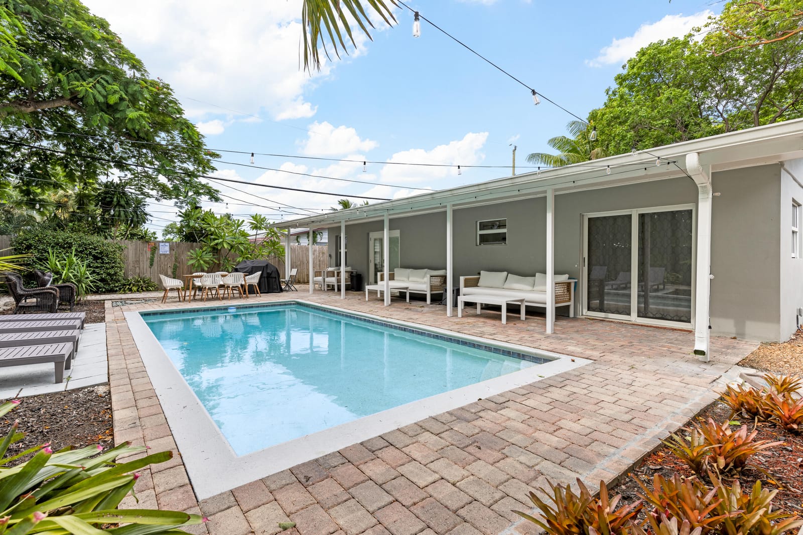 1621 NE 1ST Avenue, Pompano Beach, FL 33060 photo 20