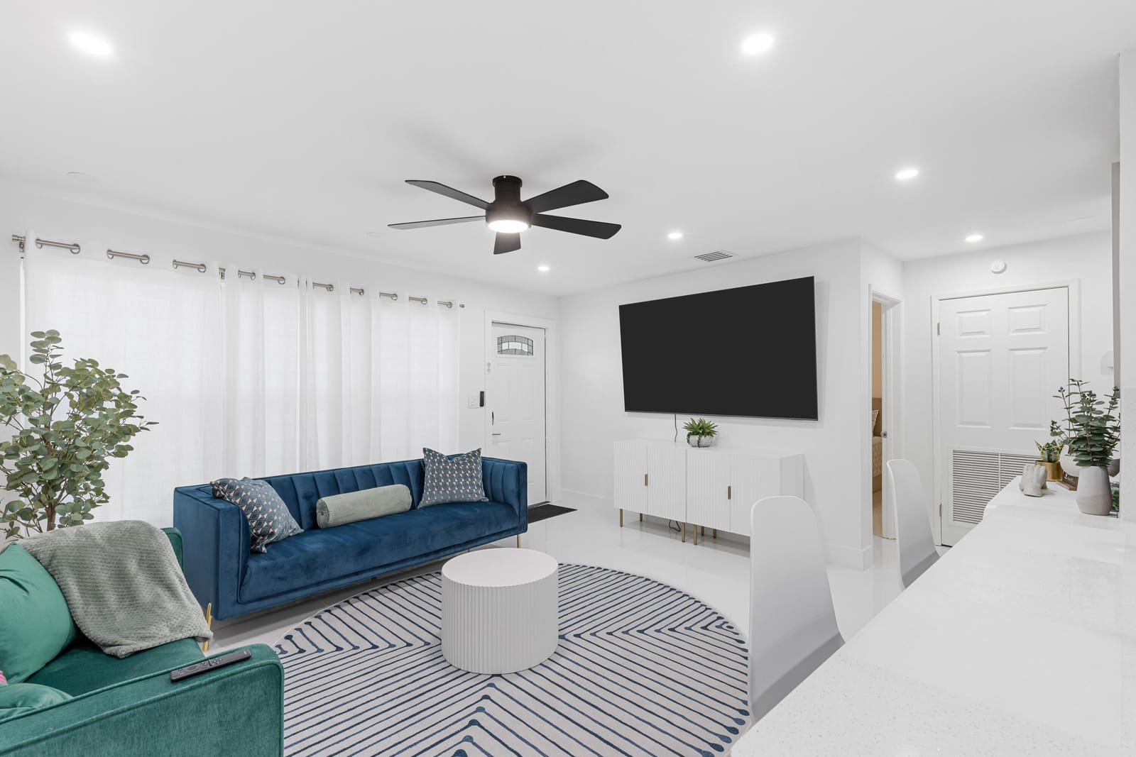 1621 NE 1ST Avenue, Pompano Beach, FL 33060 photo 8