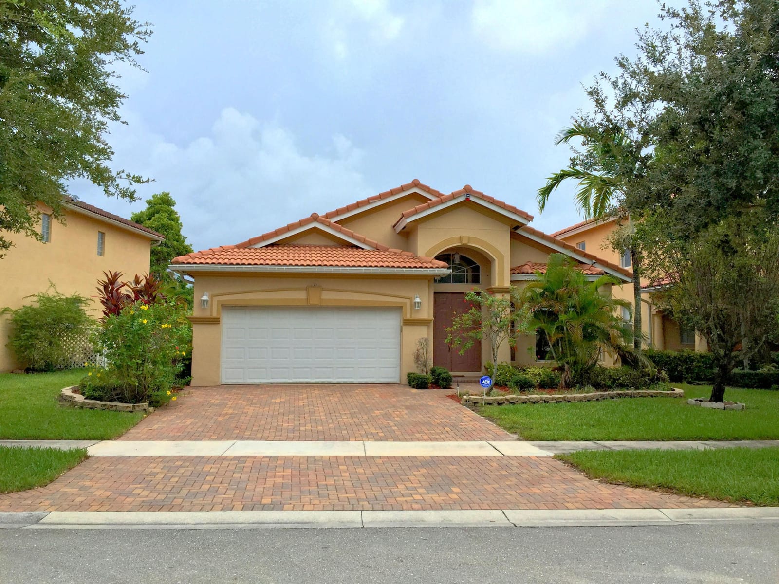 873 Gazetta Way, West Palm Beach, FL 33413