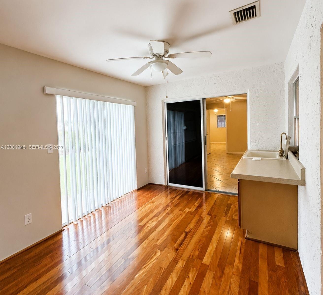 5156 Michael Drive — photo 4