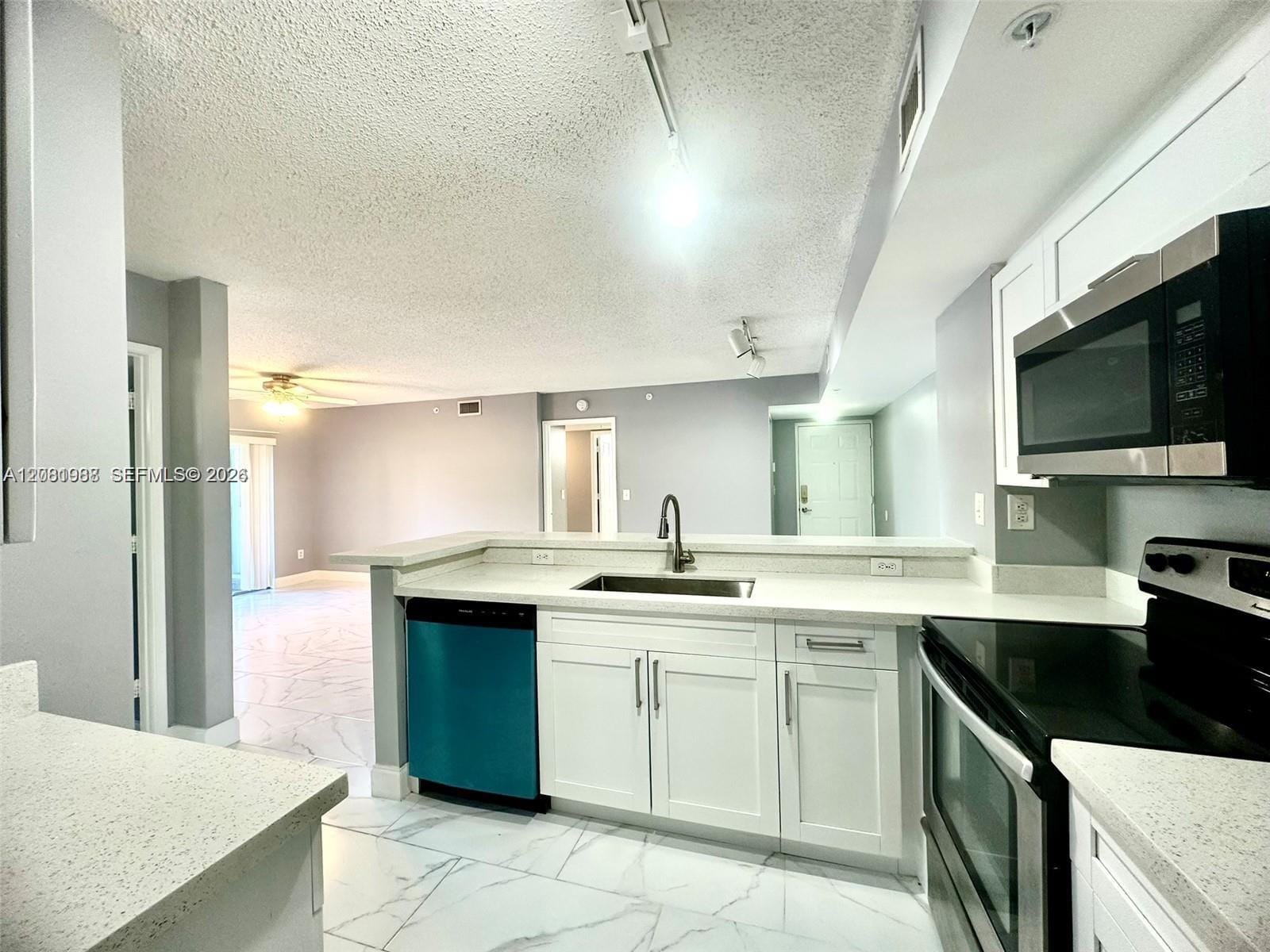 2620 S University Drive 105 — photo 2