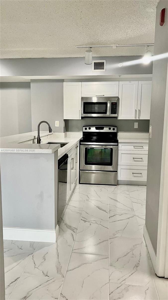 2620 S University Drive 105, Davie, FL 33328 photo 17