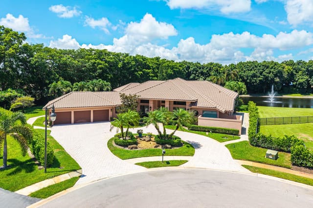 17595 Bocaire Place, Boca Raton, FL 33487