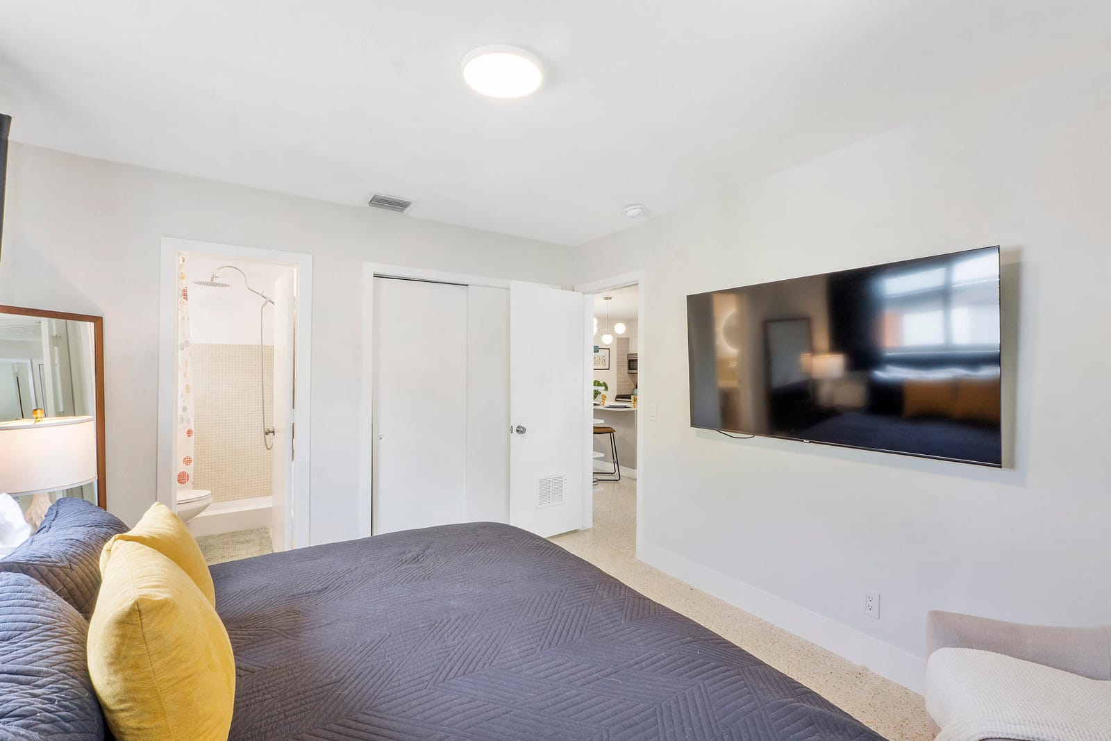3557 LLOYD Drive — photo 11