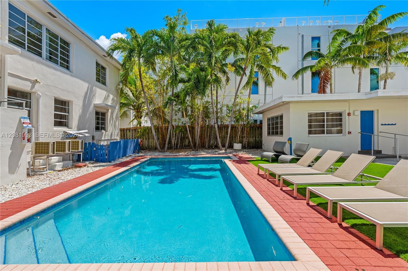 1032 Michigan Avenue E, Miami Beach, FL 33139