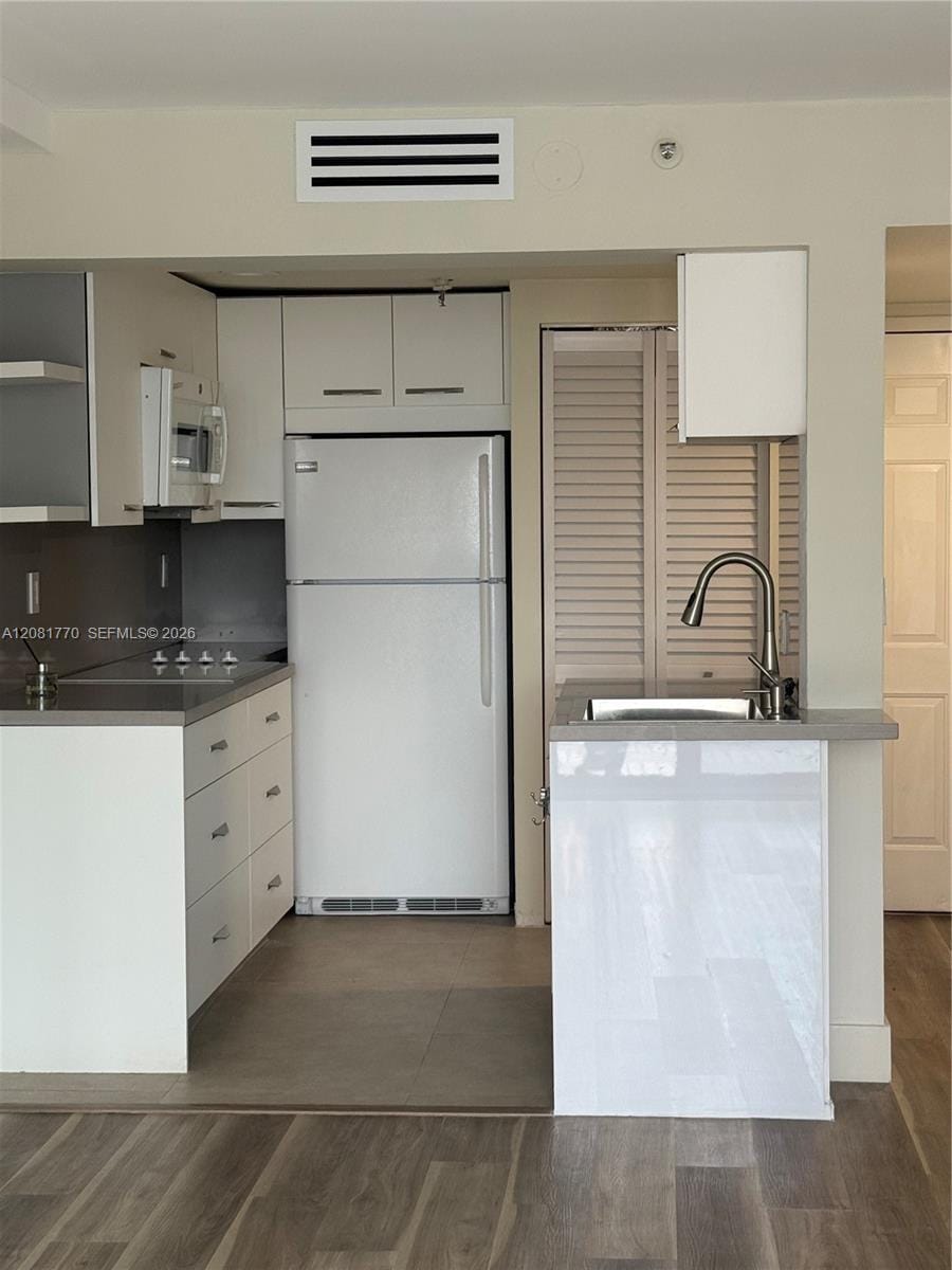 540 Brickell Key Drive 726 — photo 10