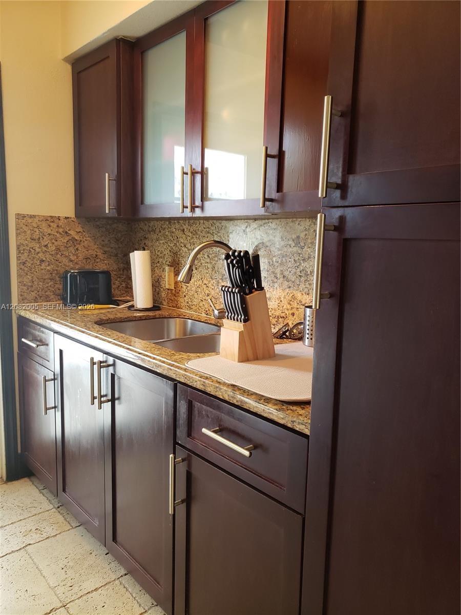 1800 Meridian Avenue 7 — photo 8