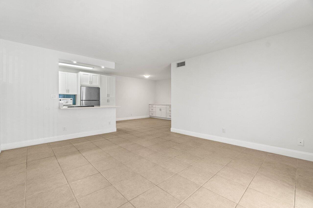 1074 NW 13TH Street 161C — photo 6