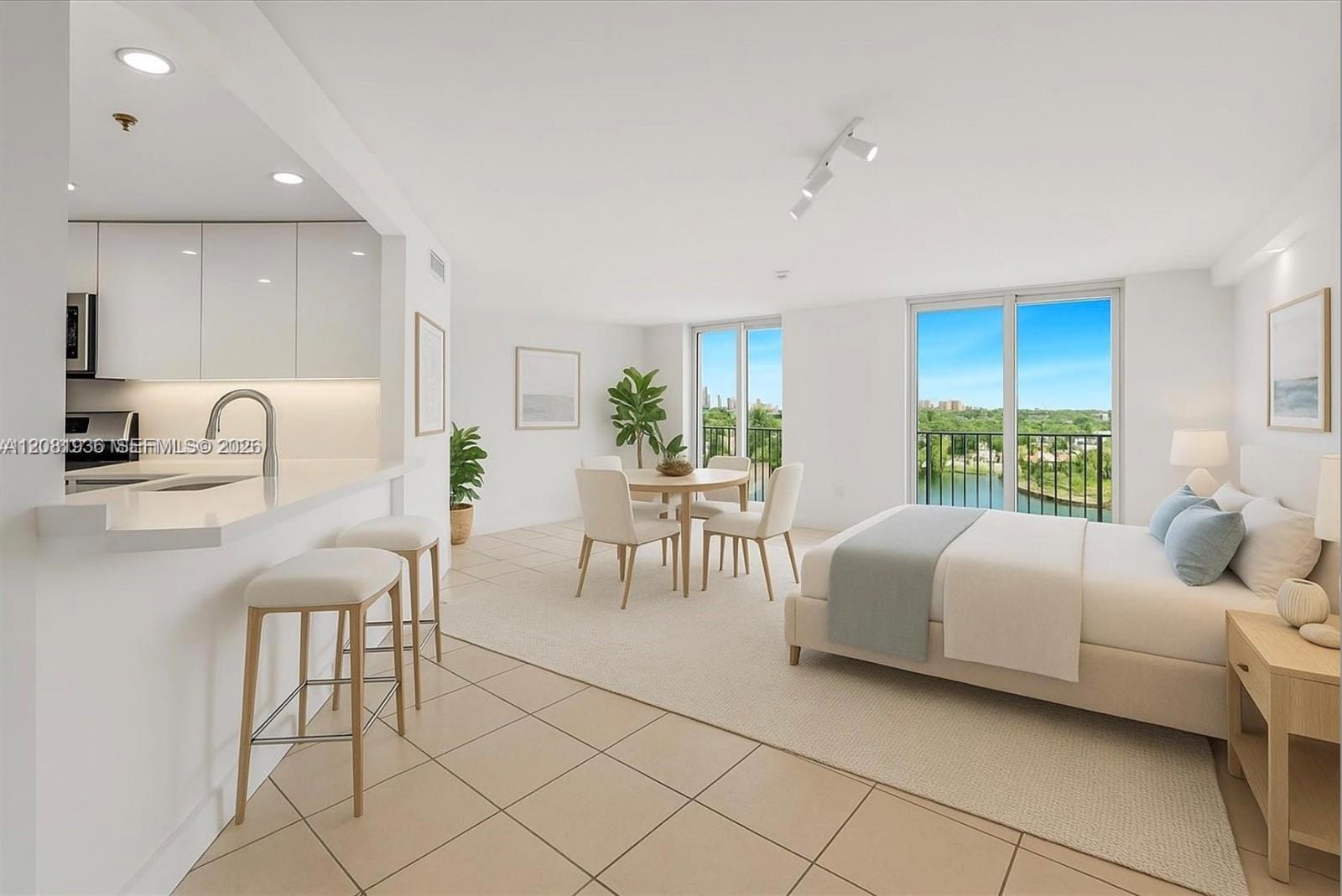 5880 Collins Avenue 1004, Miami Beach, FL 33140