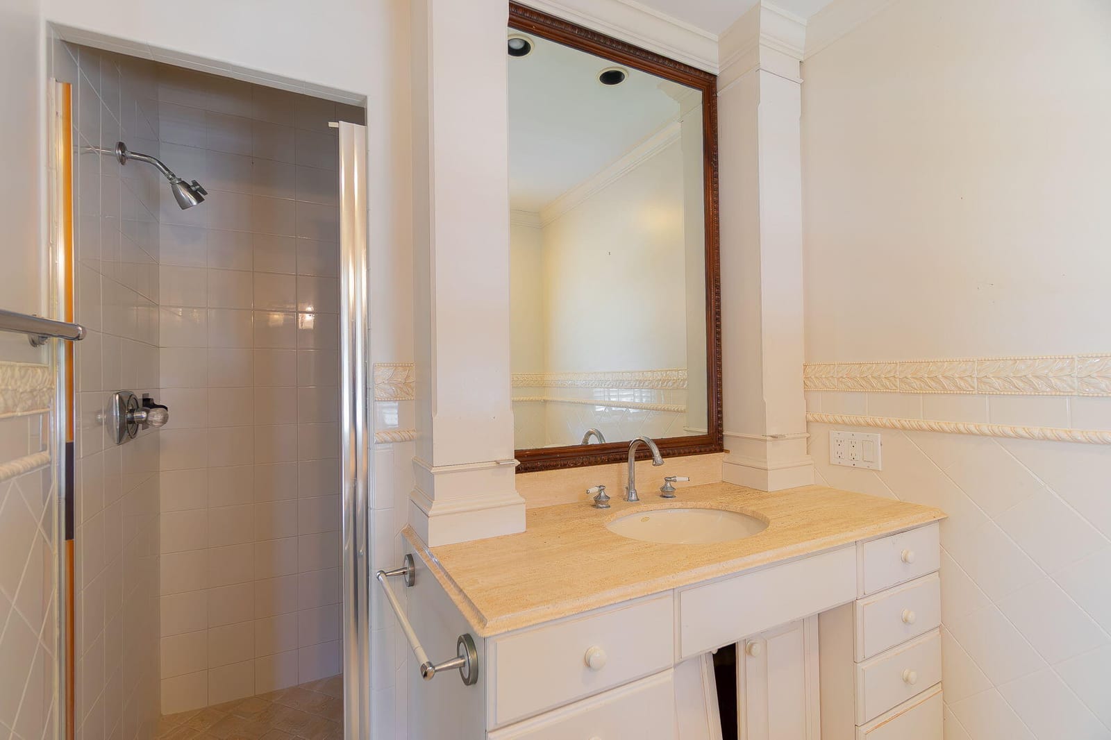 210 BELMONTE Road, West Palm Beach, FL 33405 photo 23