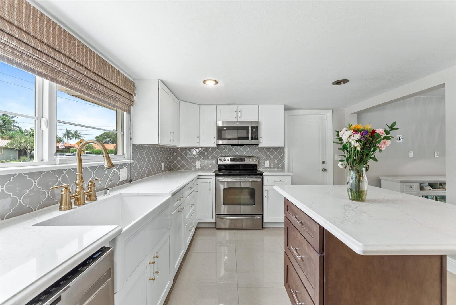 1051 NW 3rd Street — photo 12