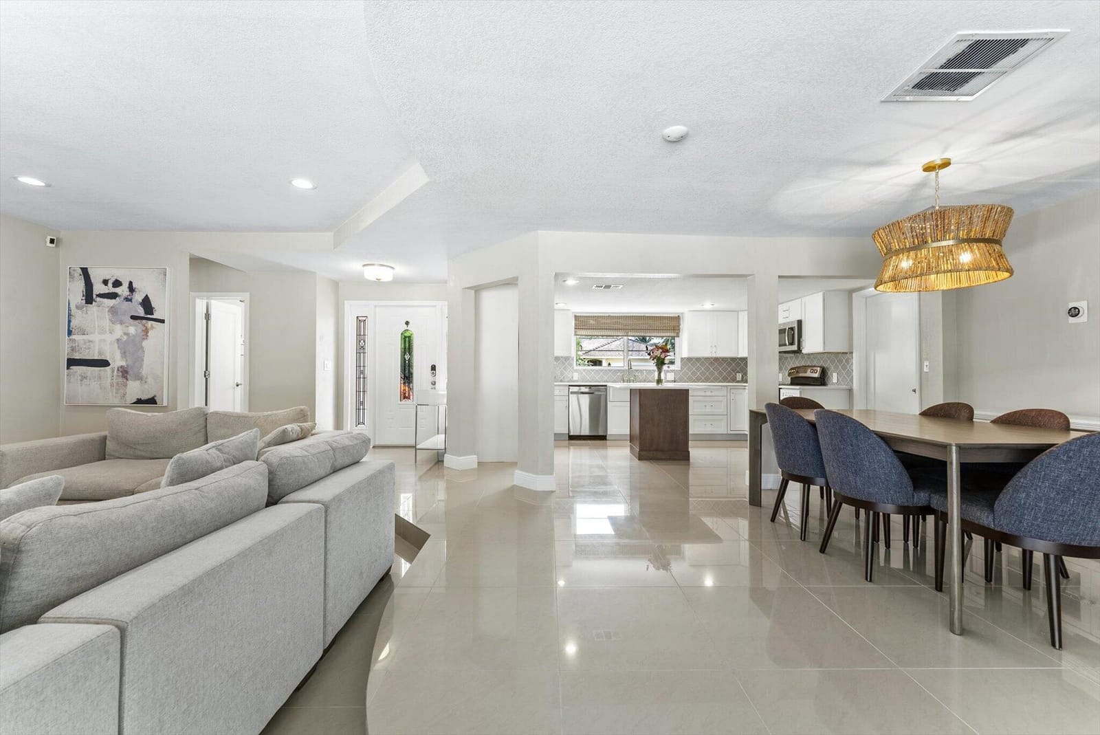 1051 NW 3rd Street — photo 9