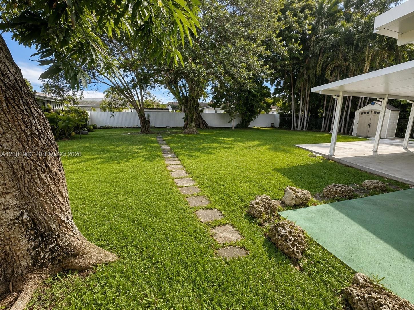 204 SW 7th Avenue, Hallandale Beach, FL 33009 photo 13
