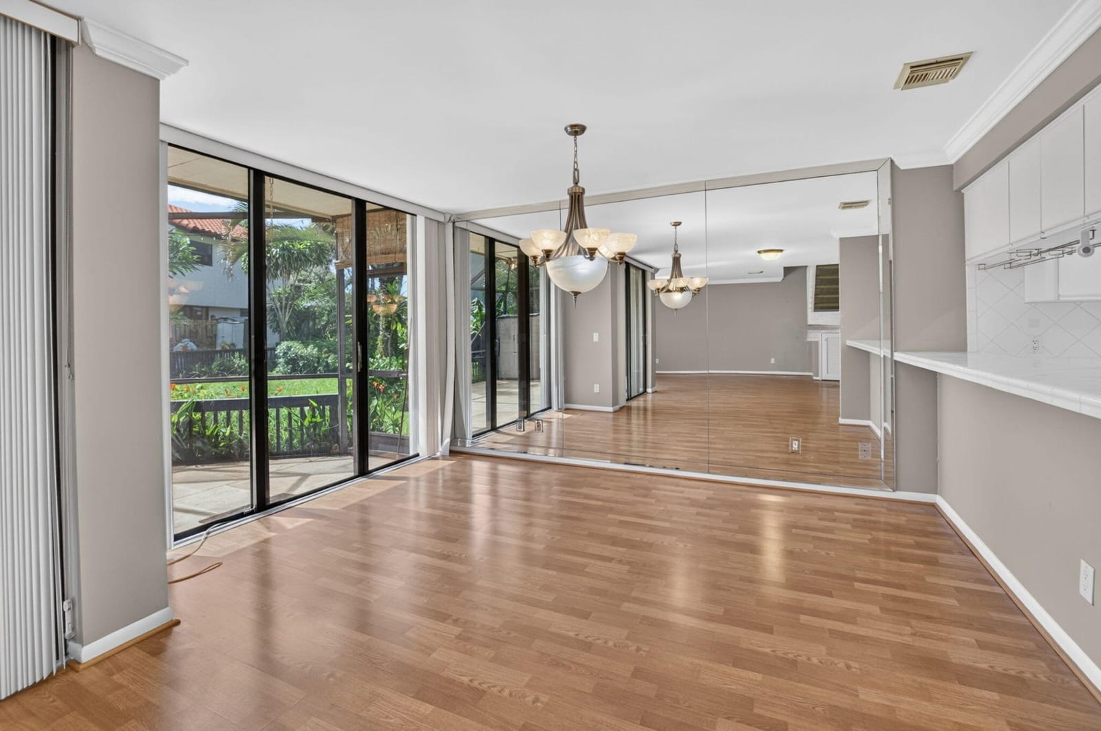 5726 FOX HOLLOW Drive G, Boca Raton, FL 33486 photo 4