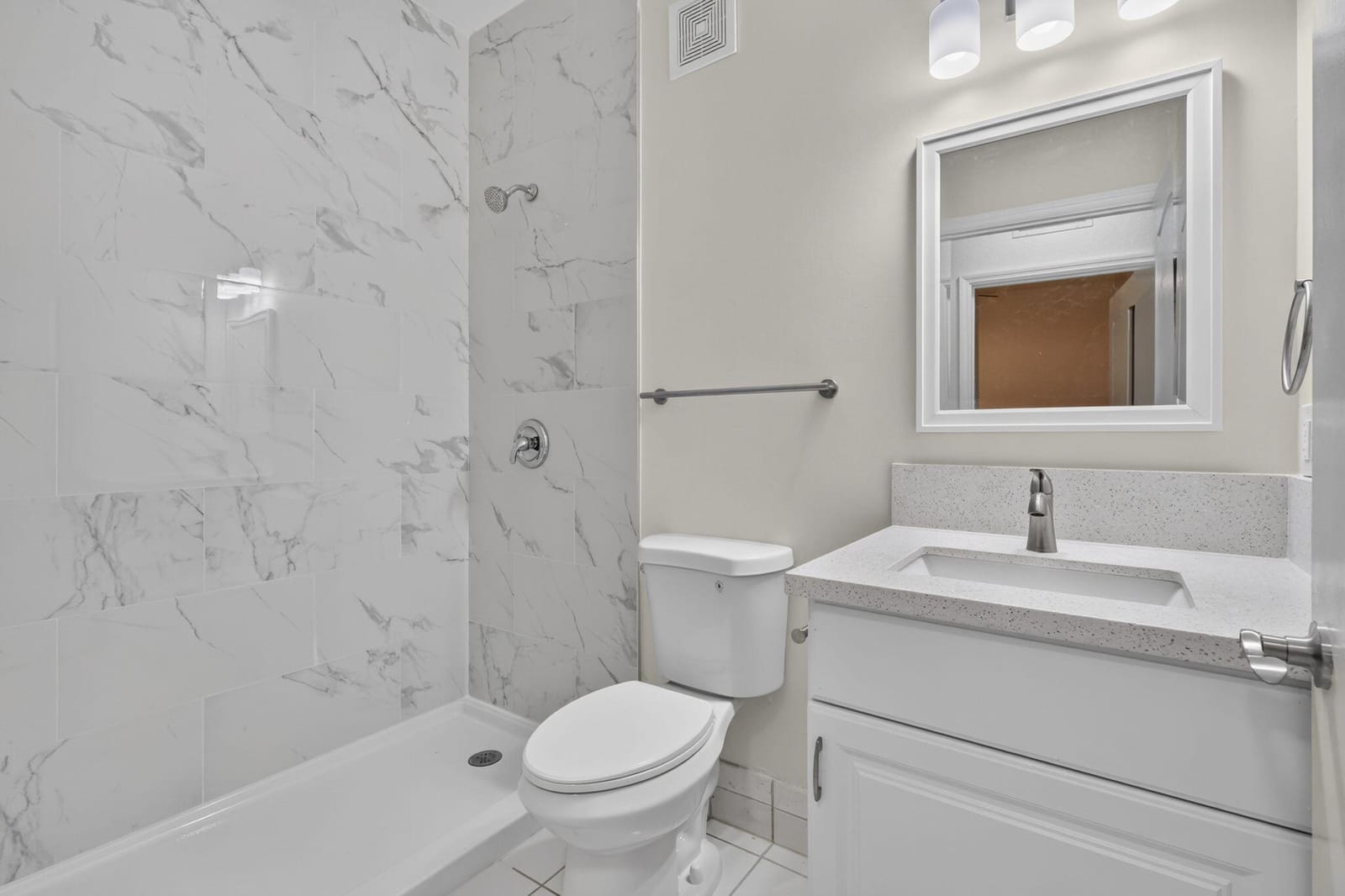 2103 SHOMA Drive 122 — photo 7