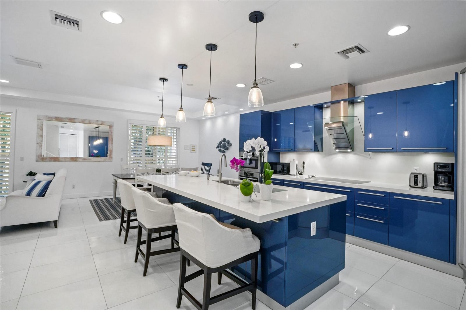 347 Oak Street B1, Hollywood, FL 33019 photo 13