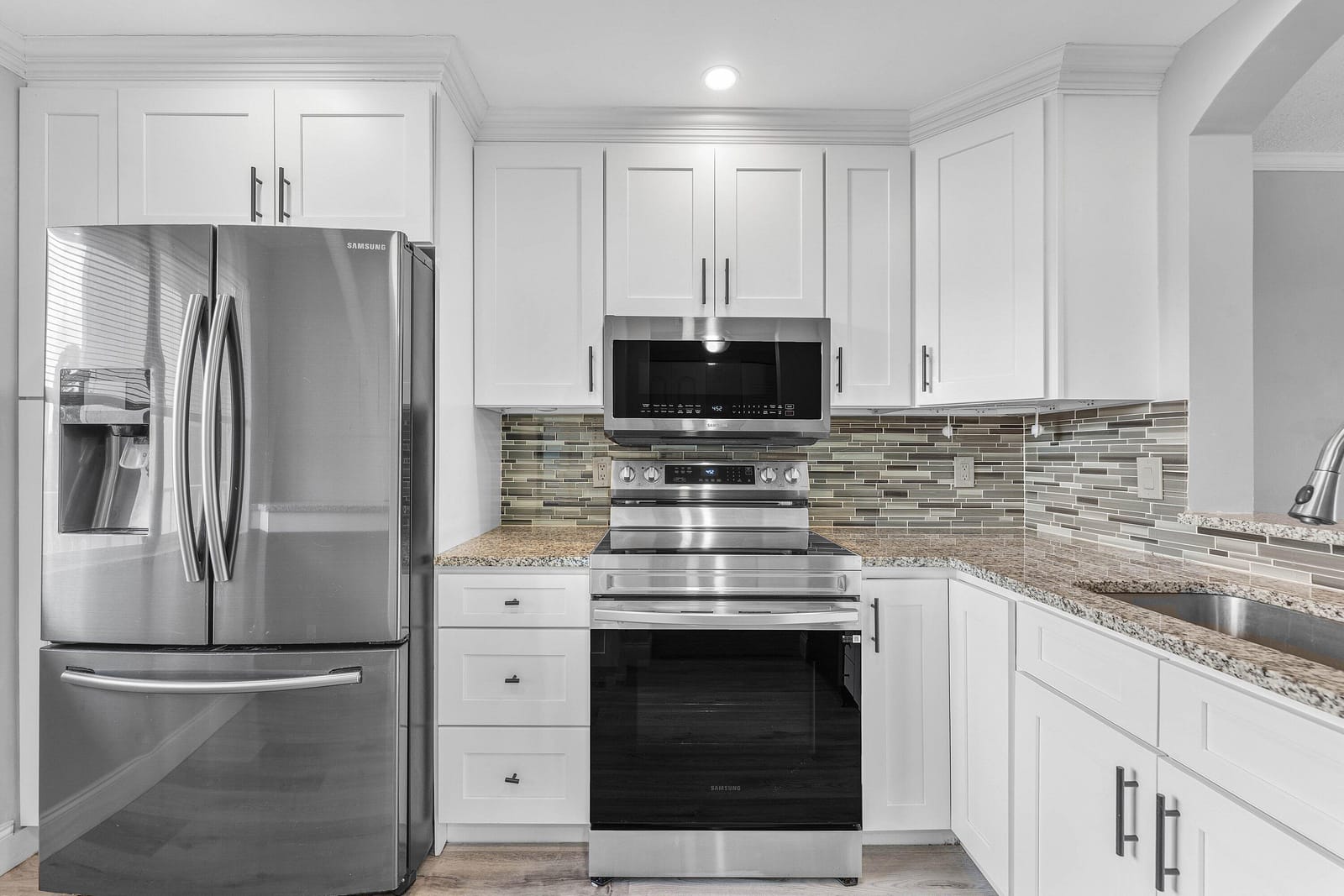 14307 Bedford Drive 204 — photo 9