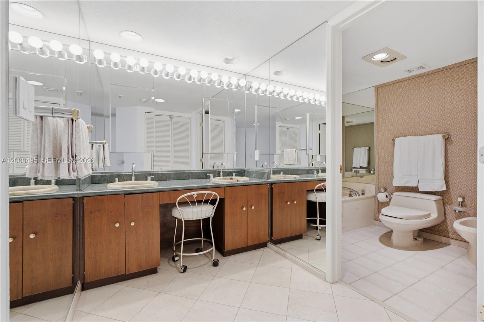520 Brickell Key Drive A1616, Miami, FL 33131 photo 15