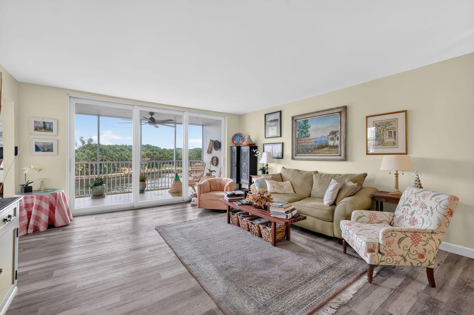 3100 NE 48TH Court 409 — photo 9