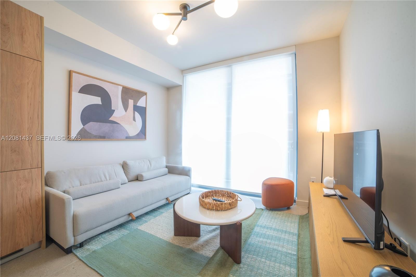 11 NE 6th 1403 — photo 4