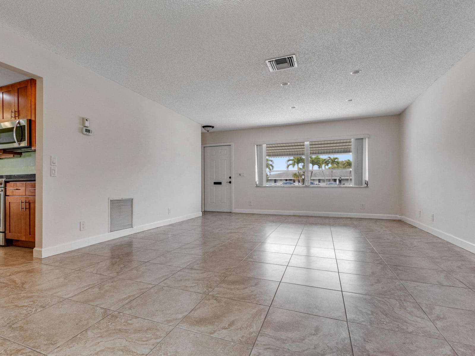 2016 SW Golf Lane SW — photo 10