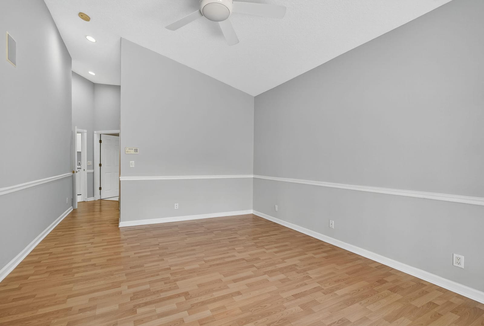 1052 W SHORE Drive, West Palm Beach, FL 33406 photo 14