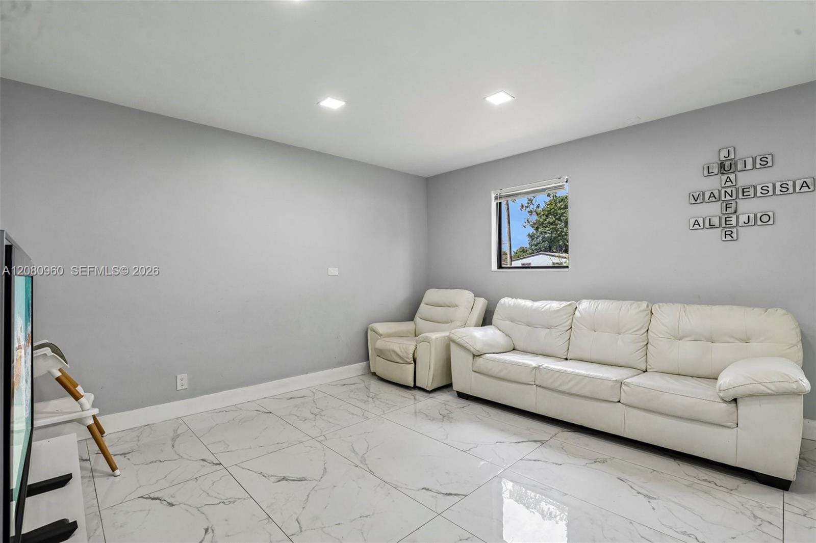 1421 N 68th Terrace — photo 11