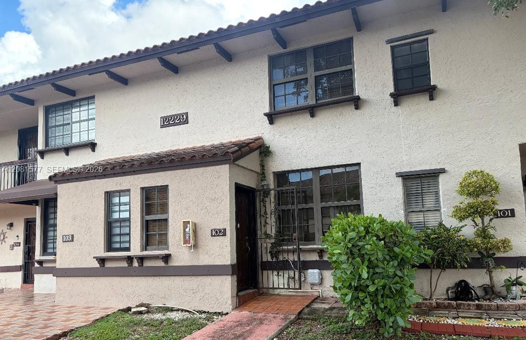 12229 SW 16th Terrace 102-I — photo 2