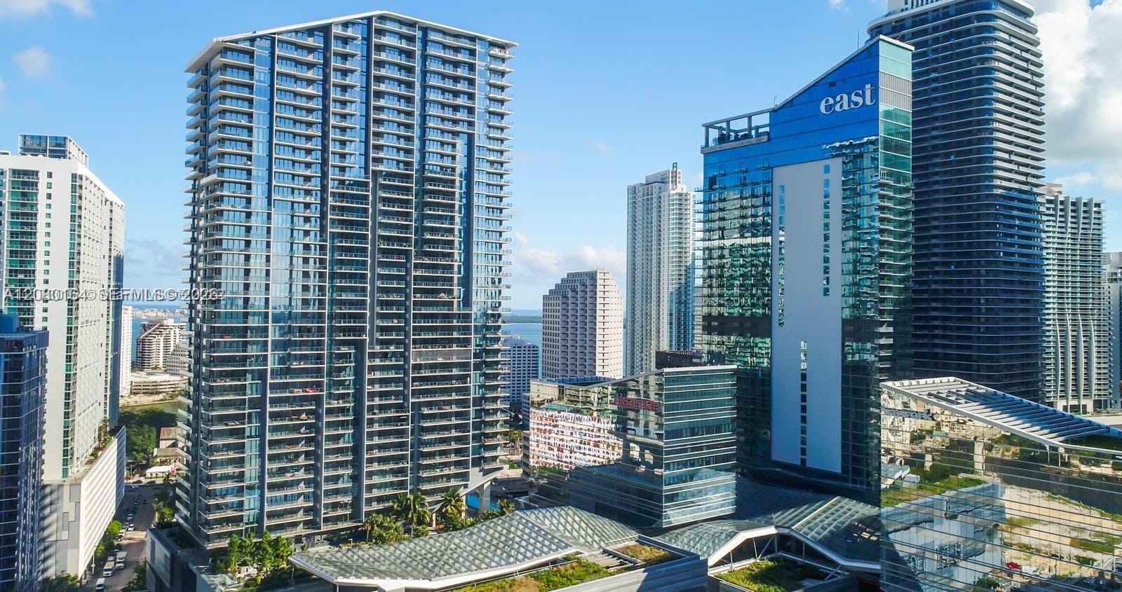 68 SE 6th Street 1912, Miami, FL 33131