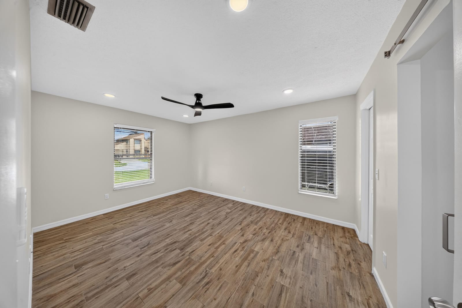 6101 BALSAM Drive, Fort Pierce, FL 34982 photo 20
