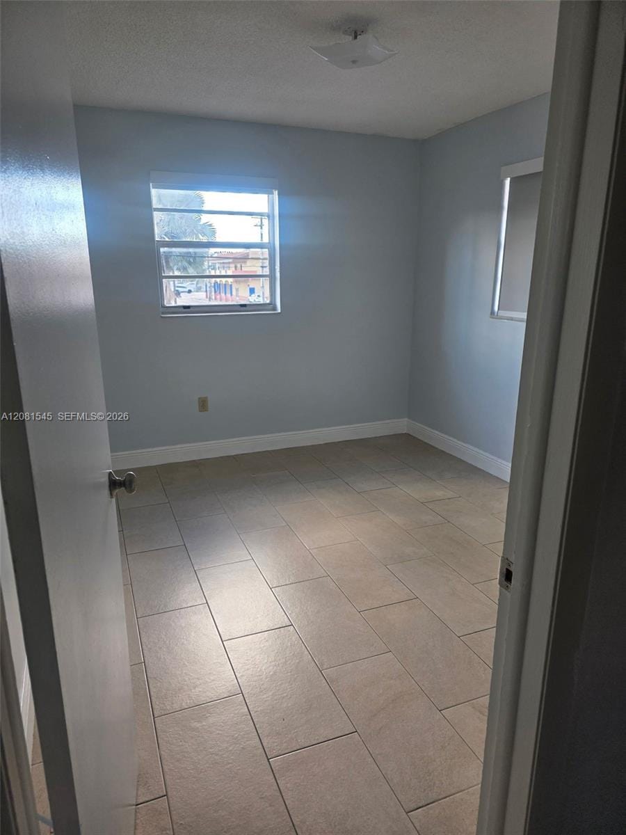 1575 NW 1st Street 3, Miami, FL 33125 photo 6