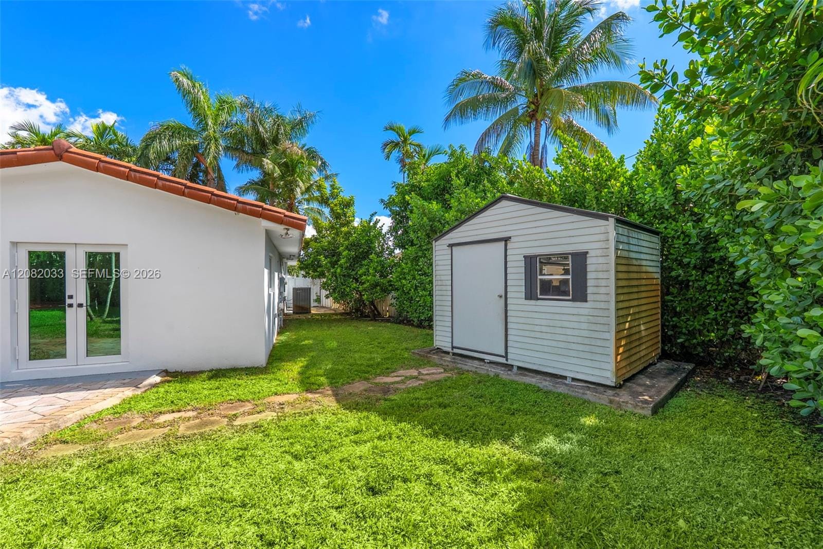 21000 NE 18th Court, Miami, FL 33179 photo 29