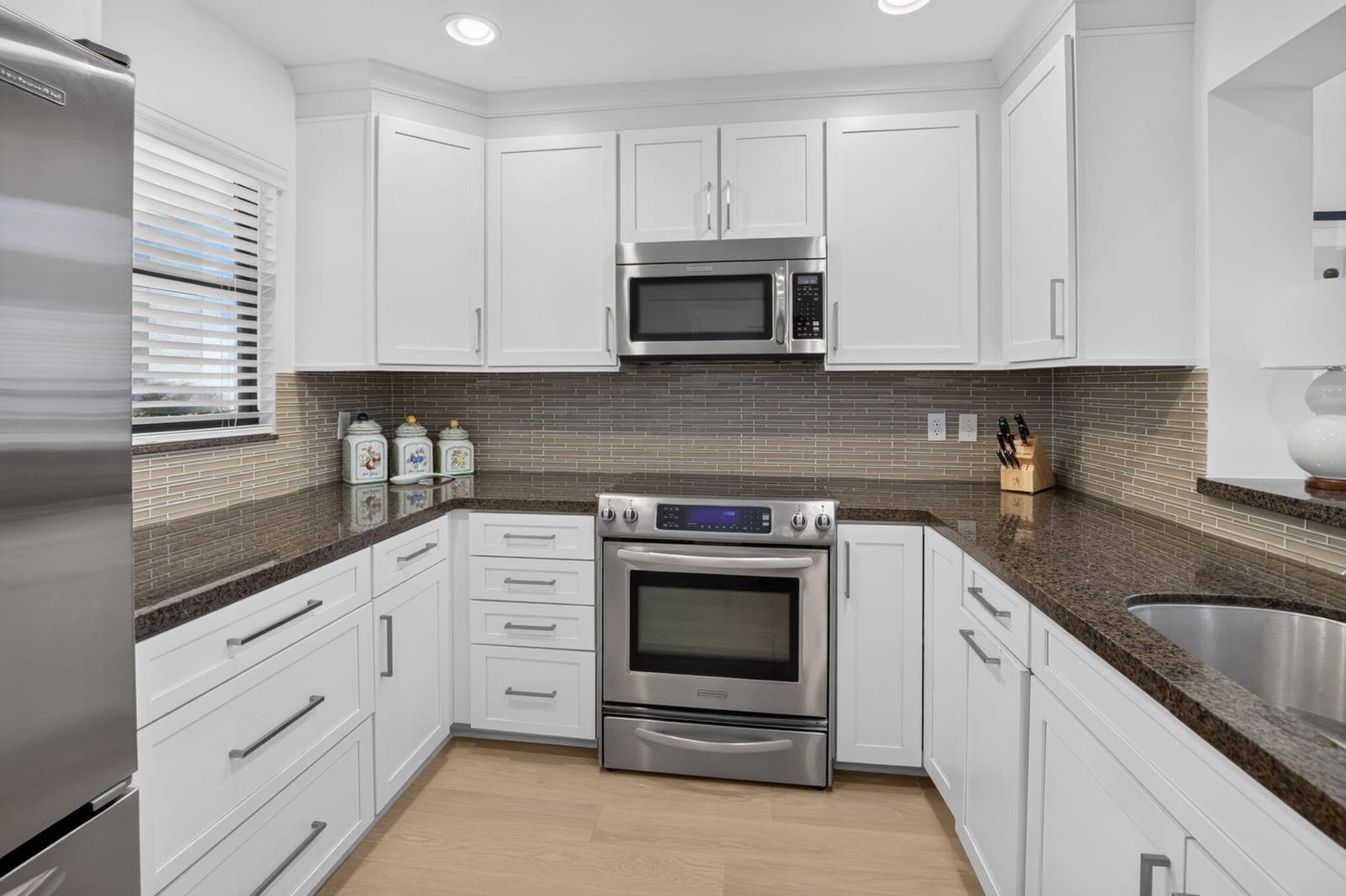 5576 Fox Hollow Drive — photo 7