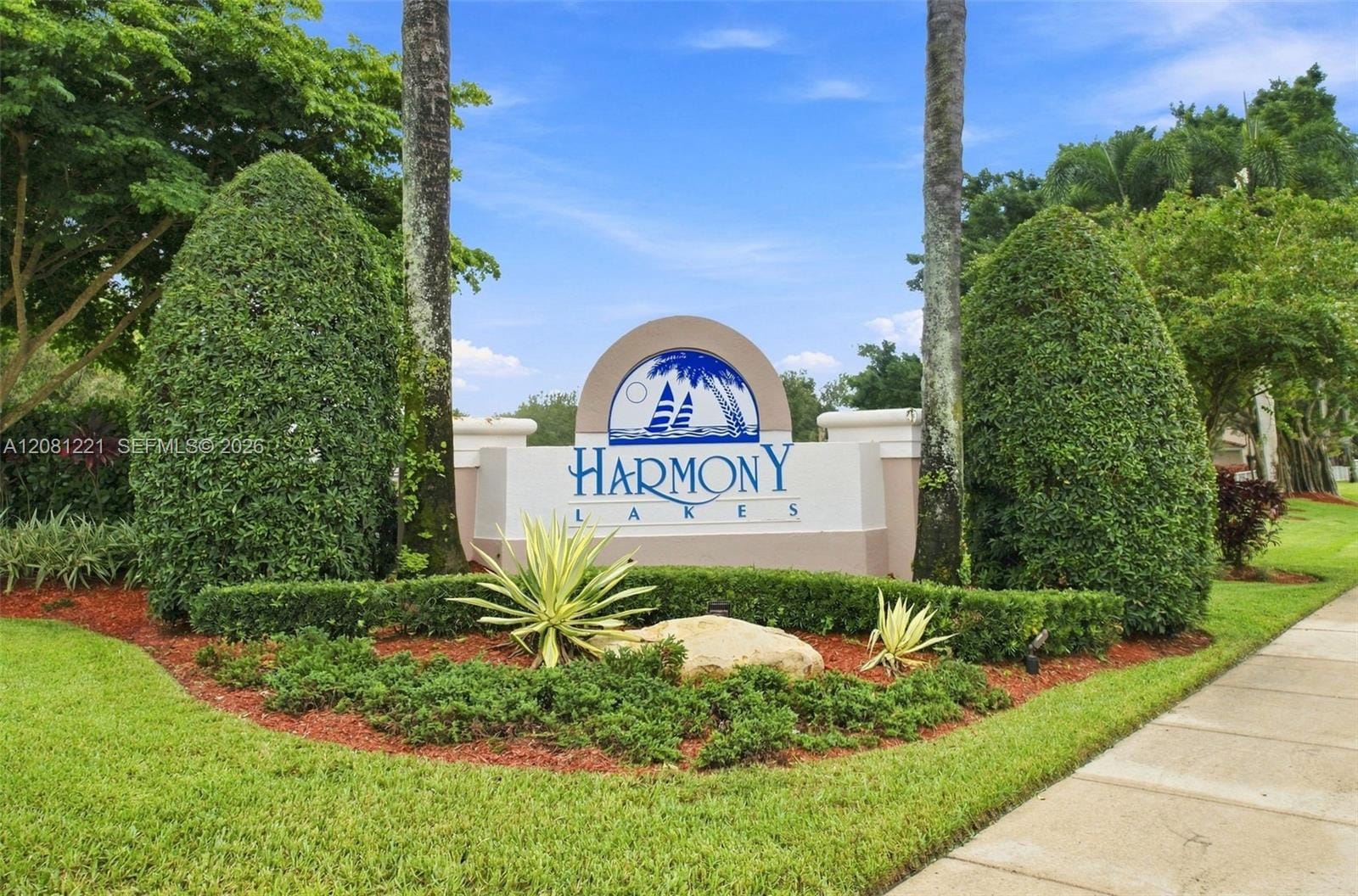 1533 W Harmony Lake Circle, Davie, FL 33324 photo 21