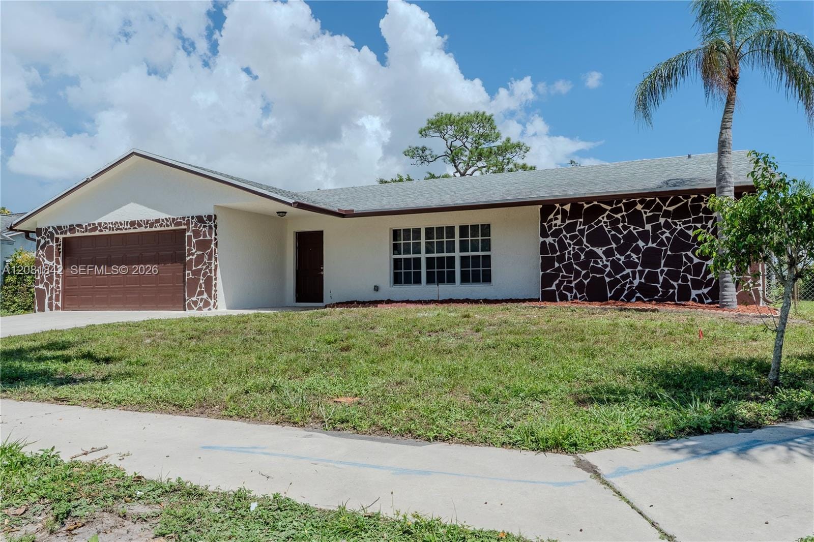 4513 Blue Pine Circle, Lake Worth, FL 33463