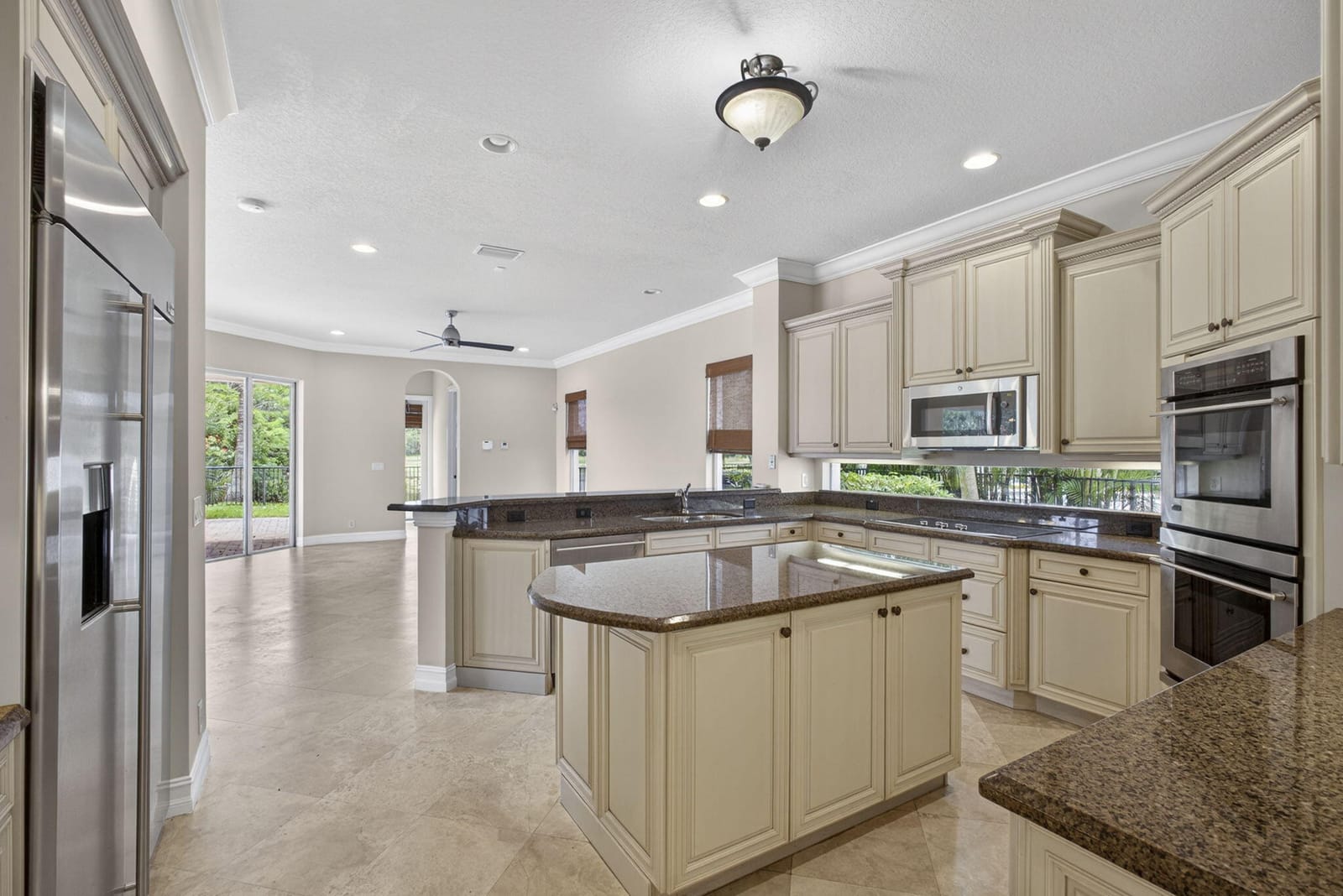 625 GLENFIELD Way, Royal Palm Beach, FL 33411 photo 13