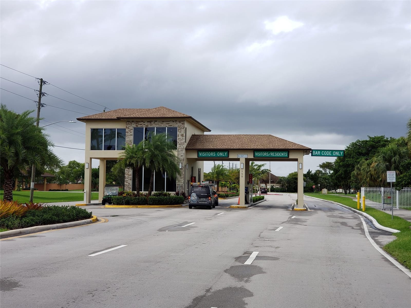 1200 SW 137TH Avenue 312E, Pembroke Pines, FL 33027 photo 16