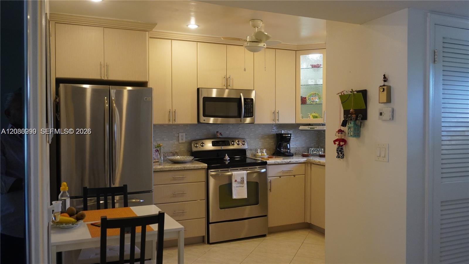 800 S Hollybrook Drive 305 — photo 5