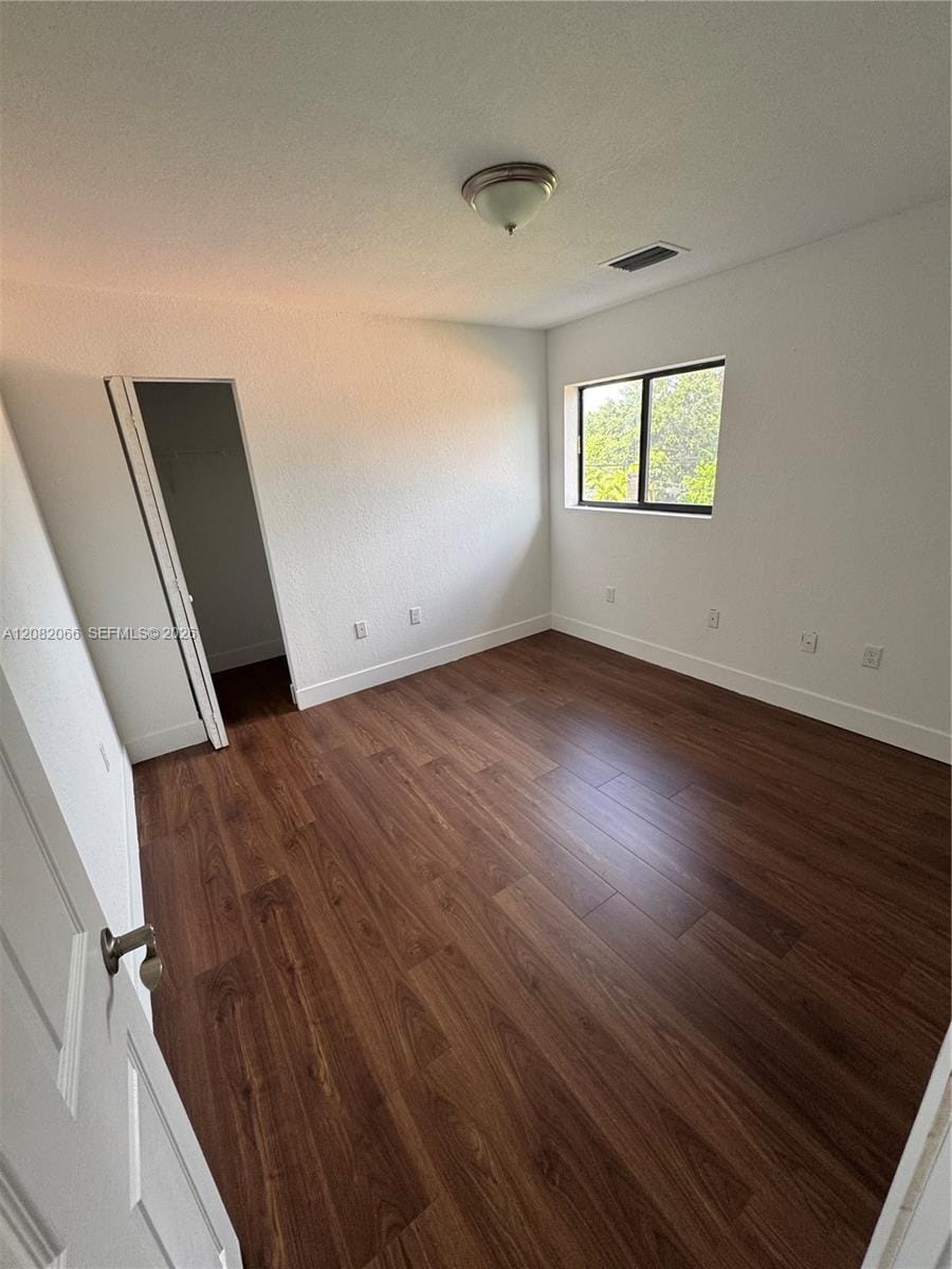 1152 NW 115 — photo 5