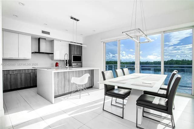 6100 N Ocean Drive 2N, Hollywood, FL 33019
