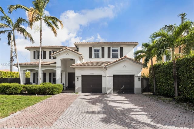 12151 SW 126th Terrace, Miami, FL 33186