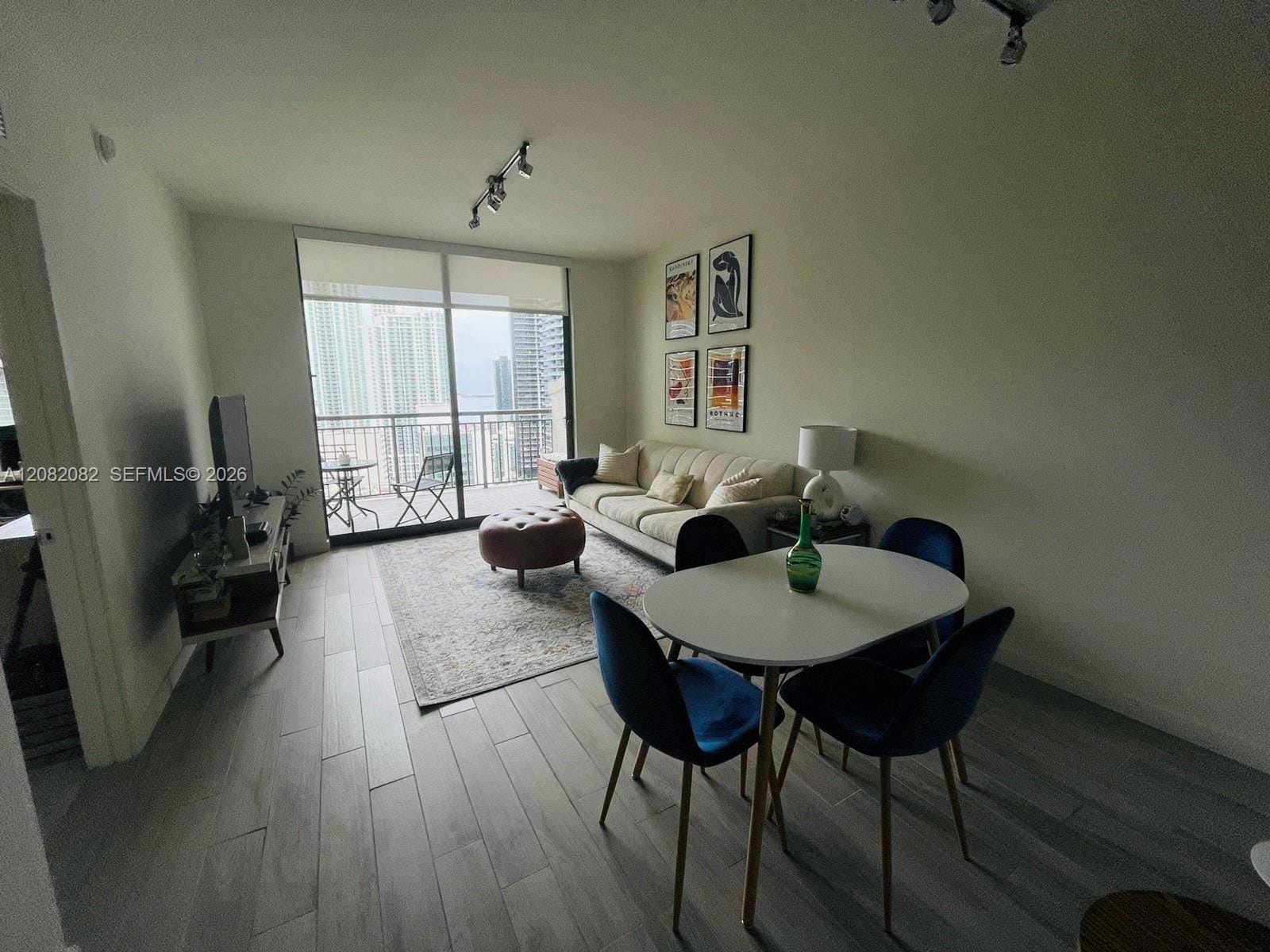 999 SW 1st Avenue 2710 — photo 8