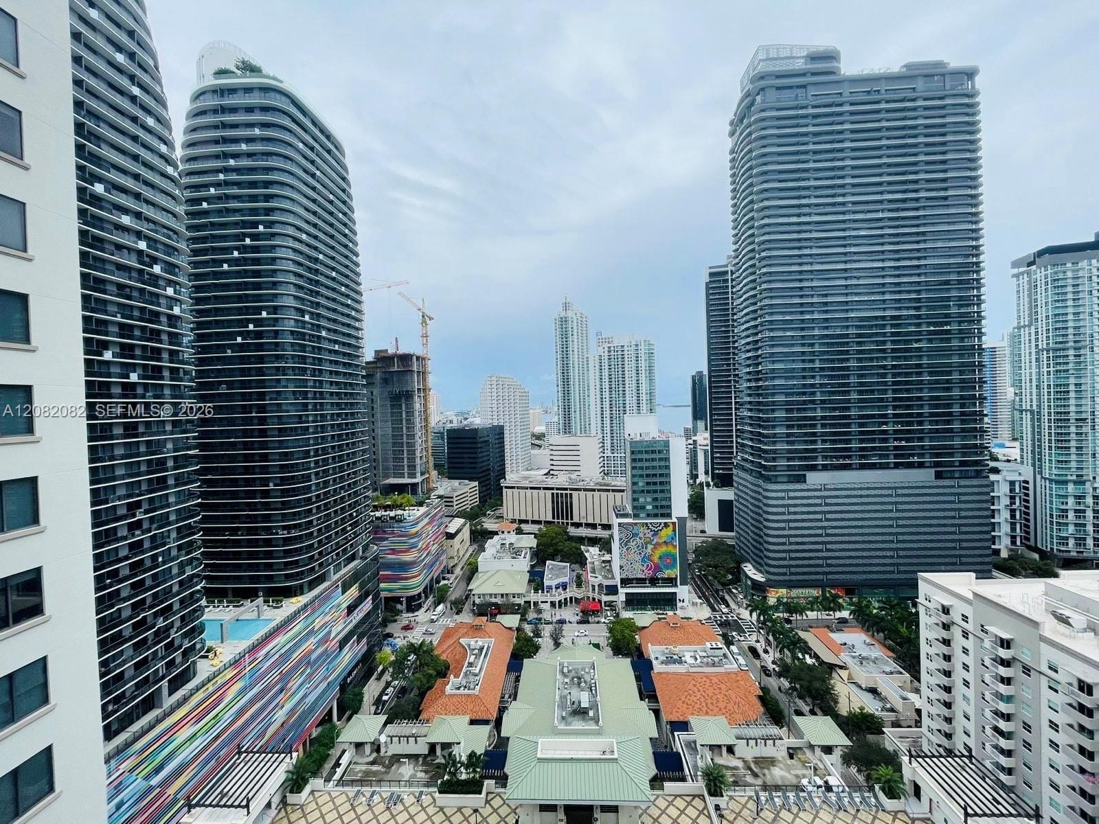 999 SW 1st Avenue 2710, Miami, FL 33130