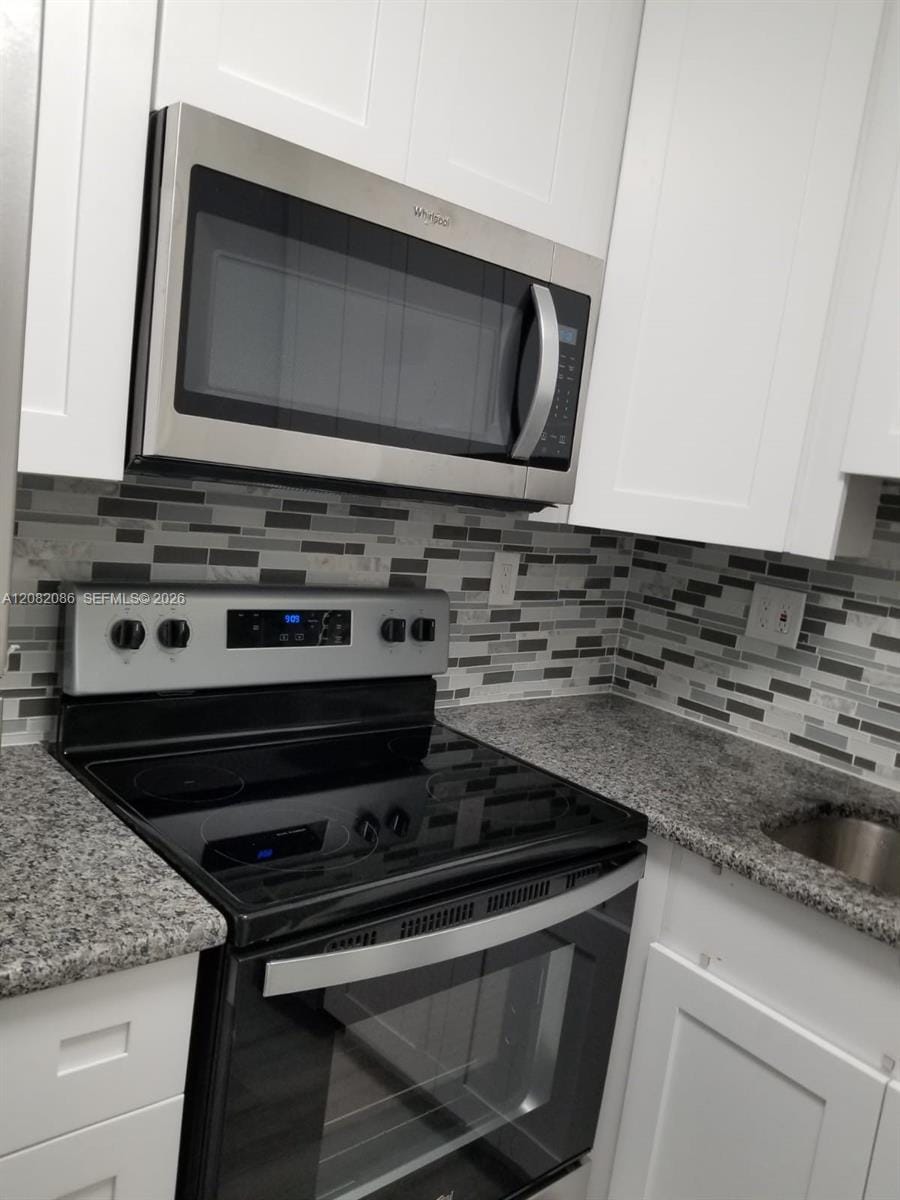 2990 NE 16th Avenue 105, Oakland Park, FL 33334