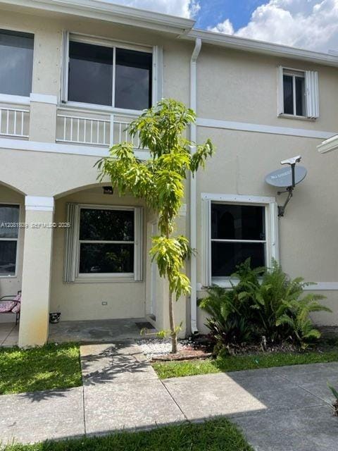 835 NE 212th Terrace 2, Miami, FL 33179