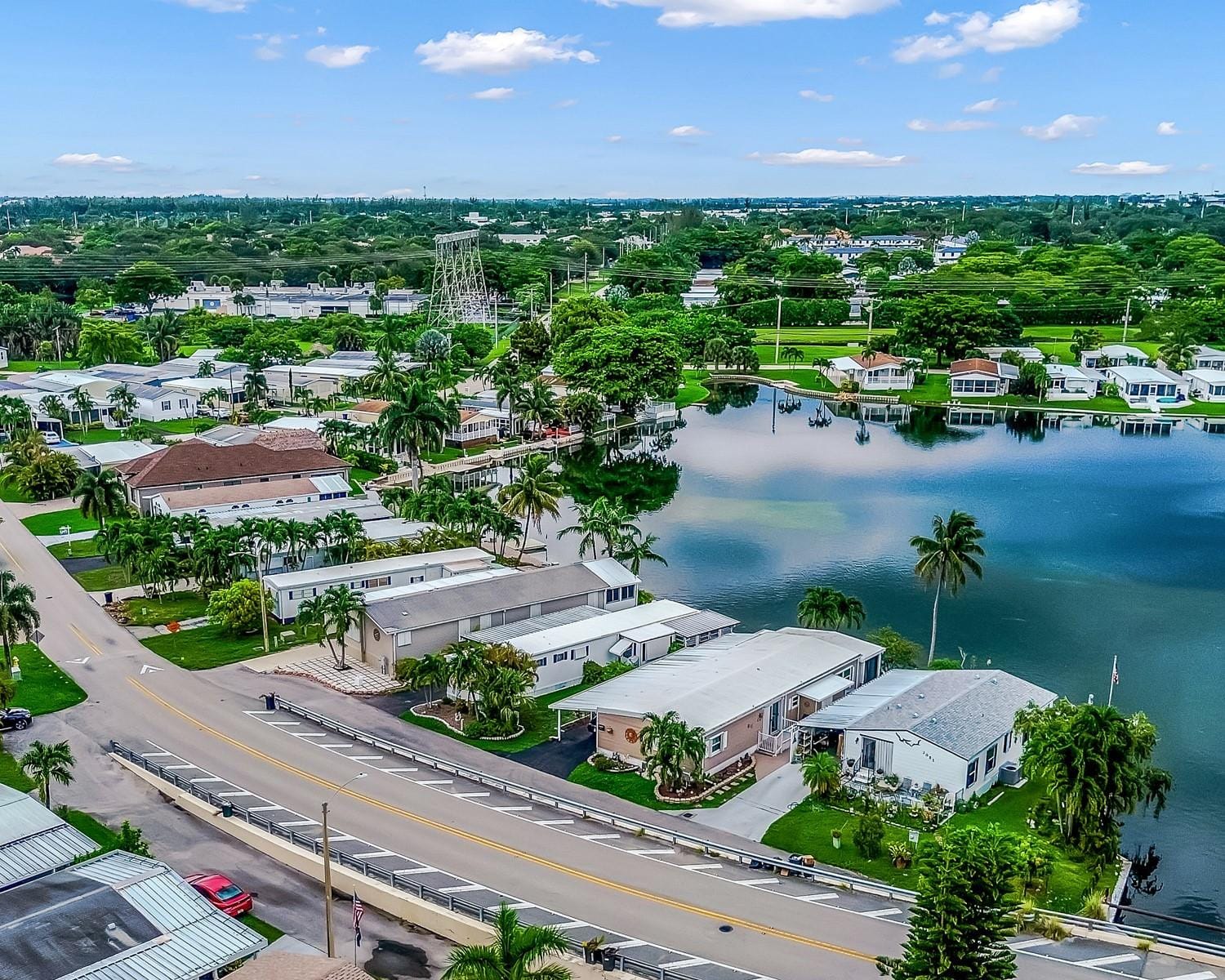 3055 Lakeshore Drive — photo 5